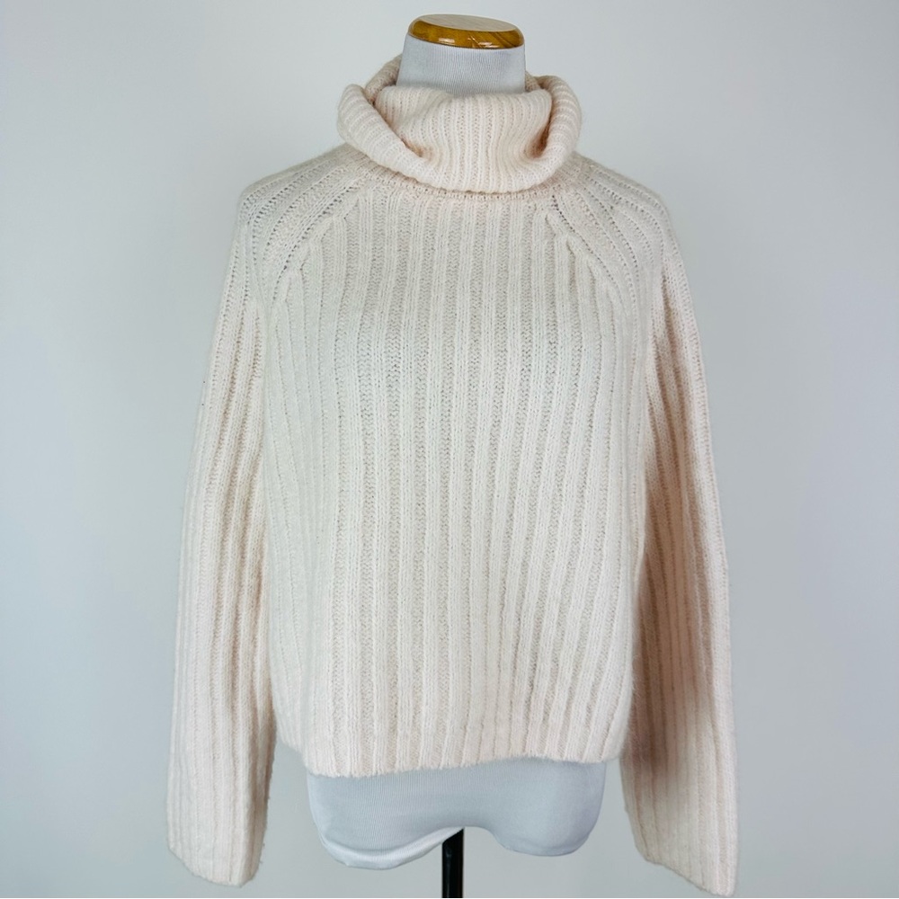 ZARA Ribbed Turtleneck Cream Sweater Size Small